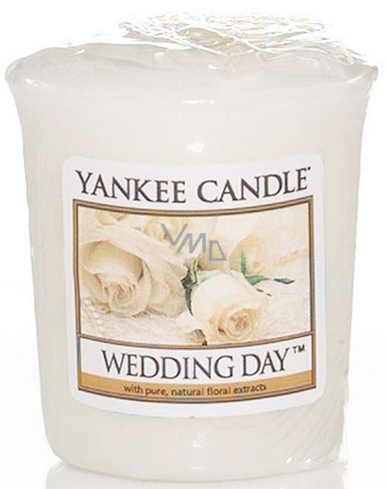 YANKEE CANDLE WEDDING DAY SCENTED WITH PURE,NATURAL EXTRACTS LARGE JAR 22 OZ 
