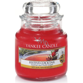 Yankee Candle Festive Cocktail - Classic Cocktail Scented Candle Small Glass 104 g