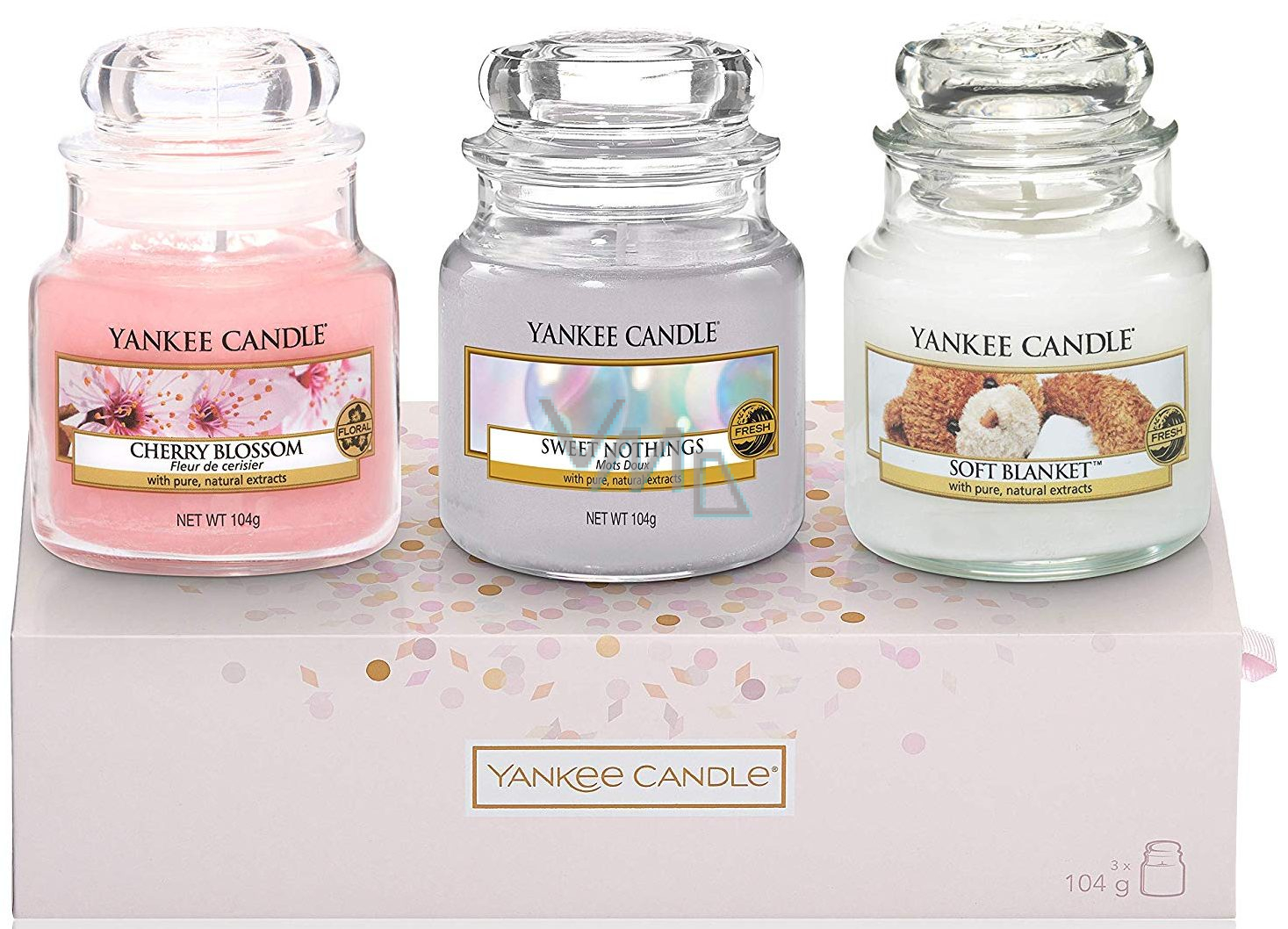 Yankee Candle Everyday Sweet Nothings - Sweet Nothing + Soft Blanket - Soft  Blanket + Cherry Blossom - Cherry Blossom Scented Candle Classic Small  Glass 3 x 104 g, Gift Set 2019 - VMD parfumerie - drogerie