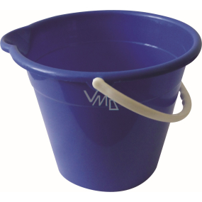 Clanax Standard bucket with spout 12 l
