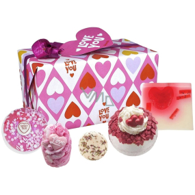 Bomb Cosmetics Love You - I love you, butter bath ball 50 g + butter bath ball 50 g + sparkling bath ball 160 g + glycerine soap 100 g, cosmetic set