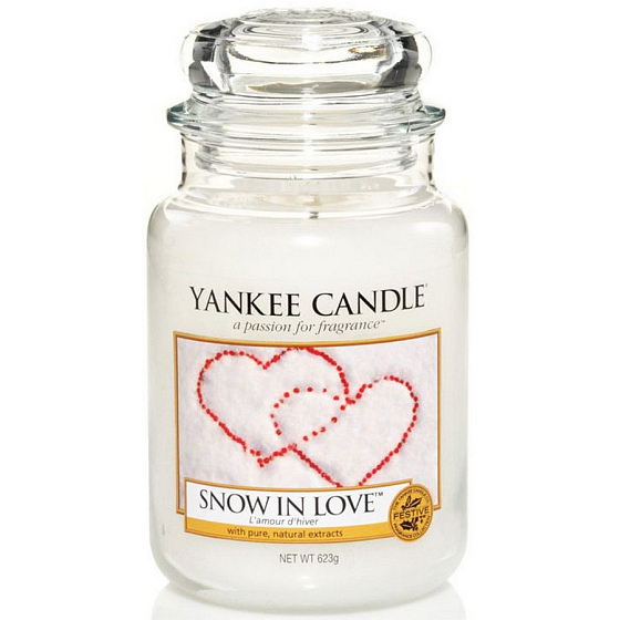 Yankee Candle Snow in Love - Snow in love scented candle Classic large glass 623 g