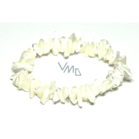 Pearl bracelet elastic chopped natural 19 cm, symbol of femininity