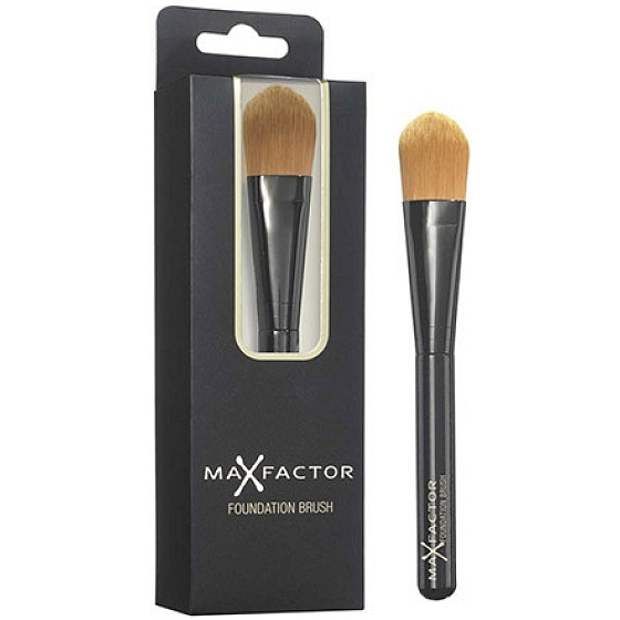 Max Factor Foundation Brush Synthetic bristle make-up brush 1 piece