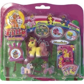 Filly Unicorn Family with 3 figures of different species, recommended age 3+