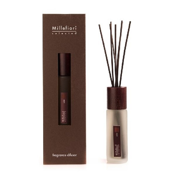 Millefiori Milano Selected Cedar - Cedar Diffuser 100 ml + 7 stalks 28 cm long for smaller spaces lasts 5-6 weeks