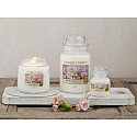 Yankee Candle Sakura Blossom Festival - Festival of sakura scented candle Classic large glass 623 g