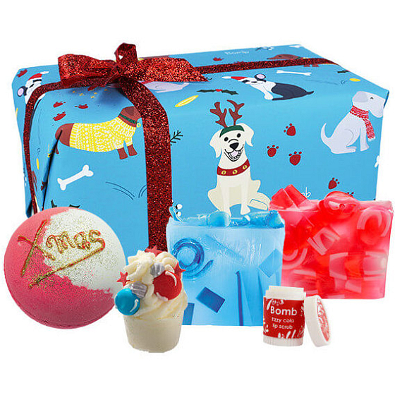 Bomb Cosmetics Santa Paws Bath Blaster 160 g + Glycerin Soap 2 x 100 g + Bath Mallow 50 g + Lip Balm 4.5 g, Cosmetic Set