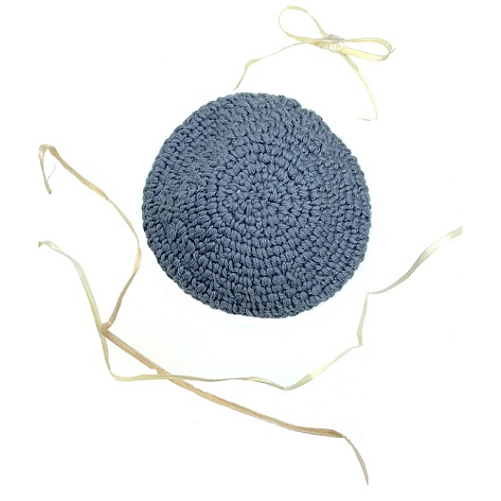Cotton reusable makeup remover pad, hand-crocheted, gray 7.5 - 8 cm 1 piece