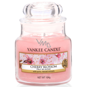 Yankee Candle Cherry Blossom Classic small glass 104 g