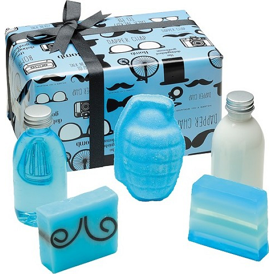 Bomb Cosmetics Distinguished Gentleman body lotion 200 ml + shower gel 200 ml + ballistic 200 g + soap 2 x 100 g, cosmetic set