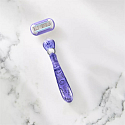Gillette Venus Deluxe Smooth Swirl razor with 5 blades + 2 replacement heads for women
