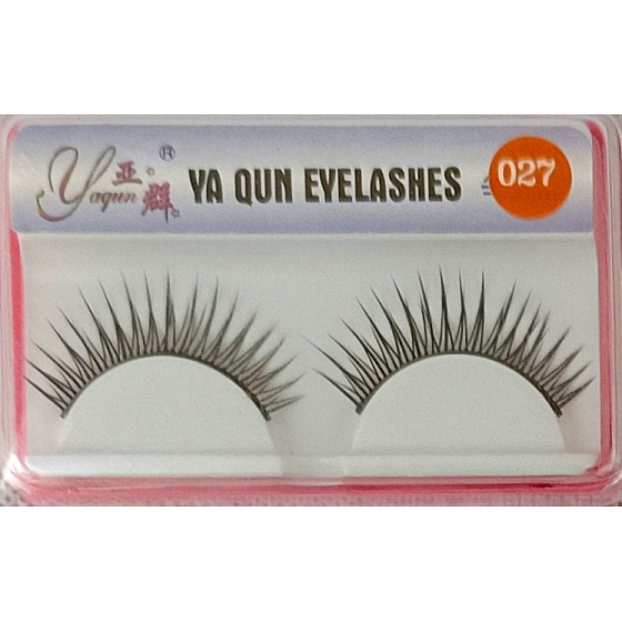 EyelaShes Artificial eyelashes with glue 027 Black 1 pair