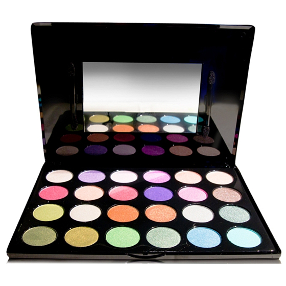 Be Chic! Playful Colors, palette of 24 eye shadows, 28 g