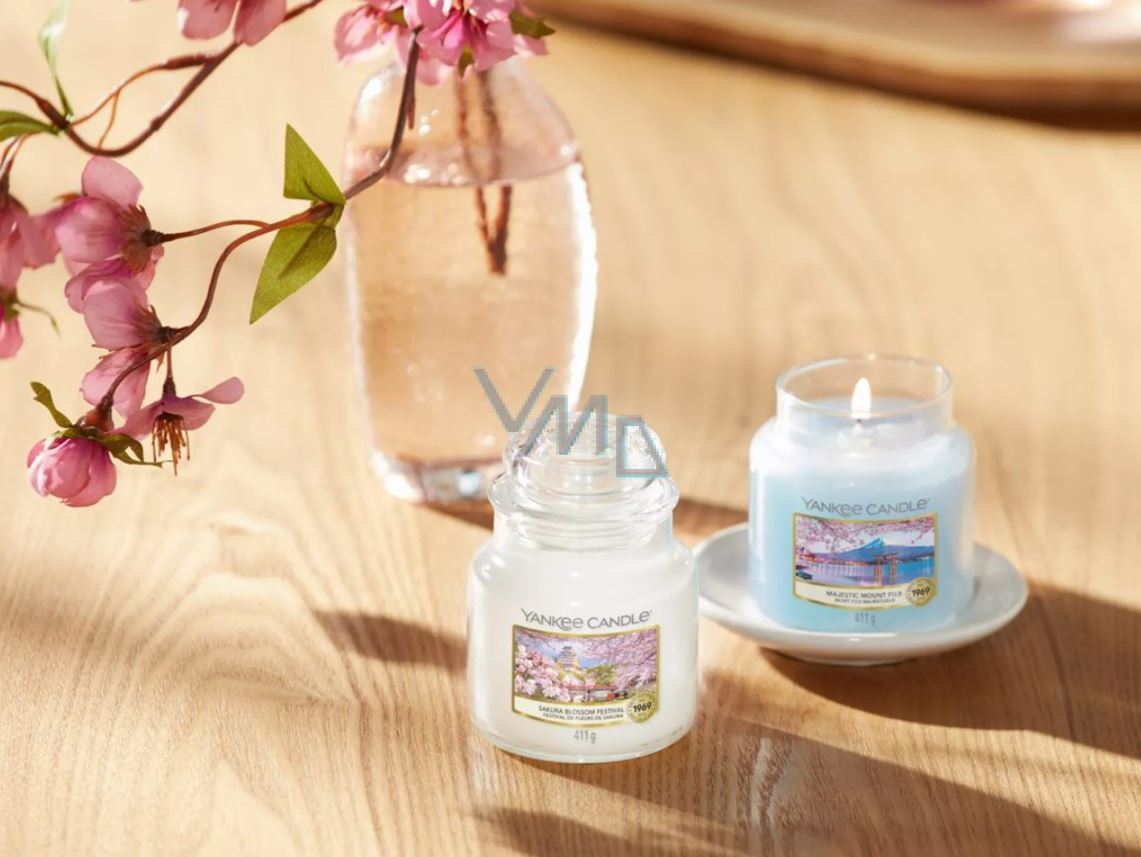 Yankee Candle Majestic Mount Fuji Majestic Mount Fuji scented candle