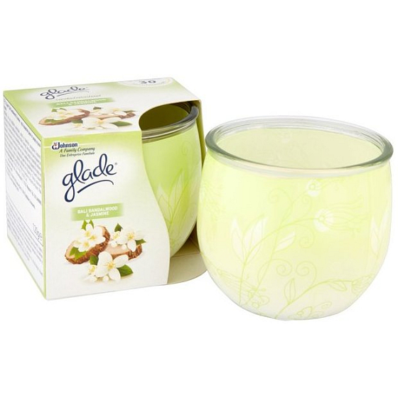 Glade by Brise Bali Sandalwood & Jasmine scented candle in glass, burning time up to 30 hours 120 g