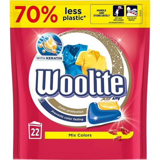 Woolite Mix Colors Keratin universal capsules for washing colored laundry, protection against loss of shape and maintaining the intensity of color 22 pieces
