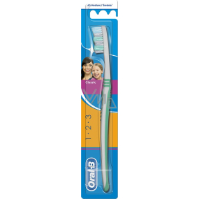 Oral-B 3 Effect Classic medium toothbrush