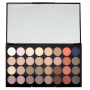 Makeup Revolution Ultra Eyeshadows Palette 32 Eyeshadow Flawless Matte 2 20 g