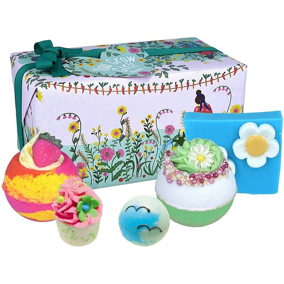 Bomb Cosmetics You Grow Girl bath butter stick 50 g + bath butter ball 50 g + 2x bath fizz ball 160 g + glycerine soap 100 g, cosmetic set