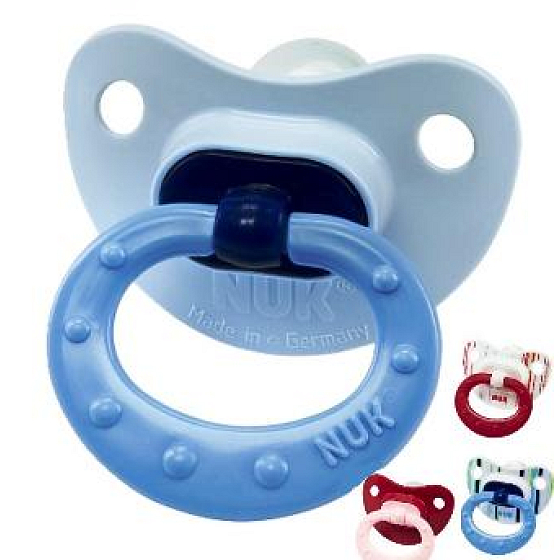 Nuk Fashion silicone comforter 6-18 months size 2