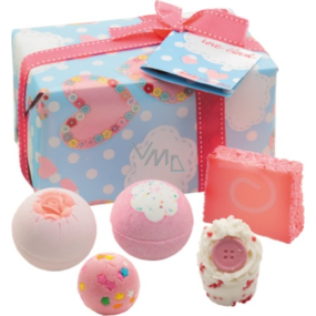 Bomb Cosmetics Closer to the clouds mix of ballistics and soaps 5 pieces 500 g, cosmetic set
