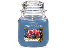 Yankee Candle Mulberry & Fig Delight - Delicious Mulberry and Fig Scented Candle Classic Medium Glass 411 g