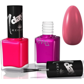 Regina 7 Days nail polish F7 dark pink 4 ml