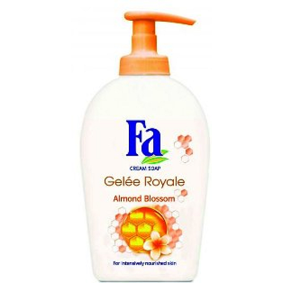 Fa Gelée Royale Almond Blossom liquid soap with dispenser 300 ml