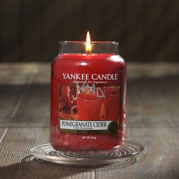 Yankee Candle Pomegranate Cider Classic Pomegranate Scented Candle
