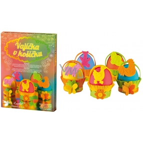 Decorating eggs Eggs in a cupcake set