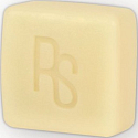Real Saboaria Berry Fruits luxury soap with the scent of red berries 120 g