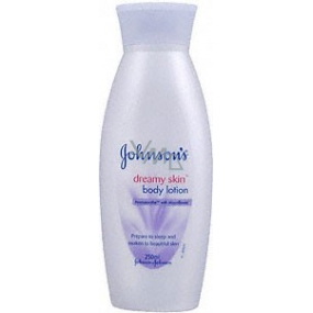 Johnsons Dreamy Skin body lotion with a relaxing scent for better sleep 250 ml