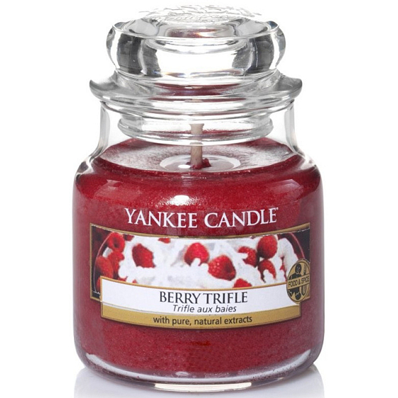 Yankee Candle Berry Trifle - Fruit dessert with vanilla cream Classic scented candle small glass 104 g