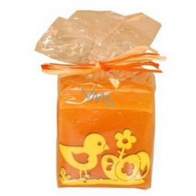 Wooden application Easter scented candle orange cube 45 mm