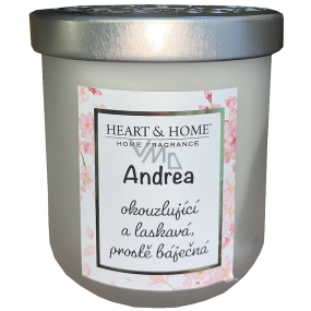 Heart & Home Fresh linen soy scented candle with the name Andrea 110 g
