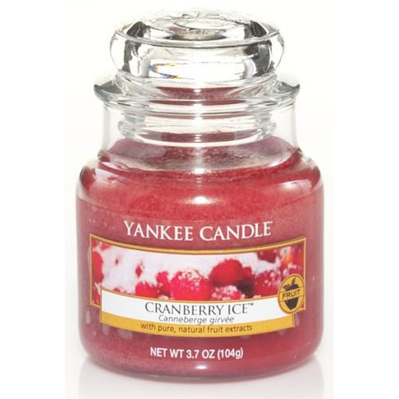 Yankee Candle Cranberry Ice - Cranberries on ice scented candle Classic small glass 104 g