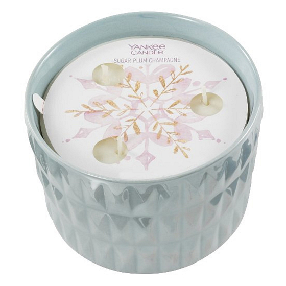 Yankee Candle Sugar Plum Champagne - Champagne with sweet fruit Special collection Winter Wish 3 wick scented candle 773 g