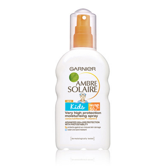 Garnier Ambre Solaire Kids SPF50 + sunbathing spray for children 200 ml