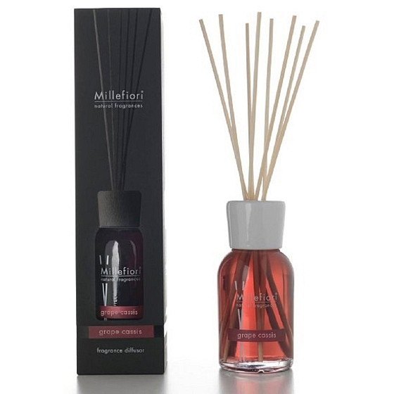 Millefiori Milano Natural Grape Cassis - Grapes and Blackcurrants Diffuser 500 ml + 12 stalks in the length of 35 cm for large spaces lasts 6-7 months