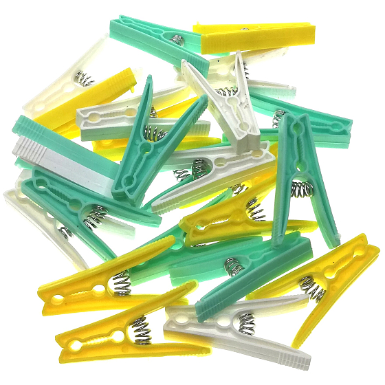 Plastic Nova Small Clothes Pegs 25 pieces