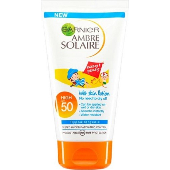 Garnier Ambre Solaire Resisto SPF50 waterproof protective cream for children 50 ml