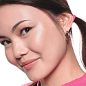 Essence Soft Touch Bouncy Glow Highlighter 20 Glazed Dew 4 g