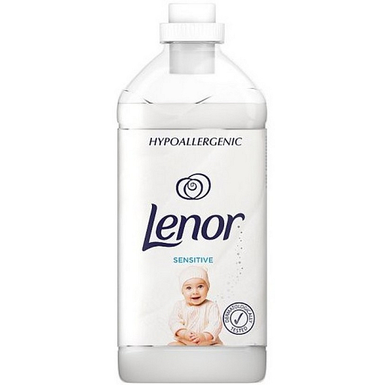 Lenor Sensitive Fabric Softener 31 Washes 930 ml