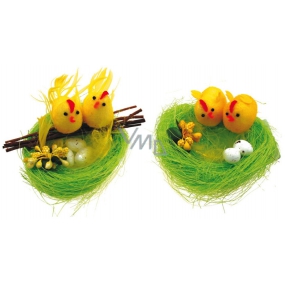 Green nest with 2 chickens 10 cm