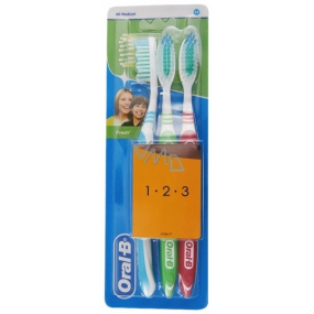 Oral-B Fresh 1 2 3 medium toothbrush 3 pieces