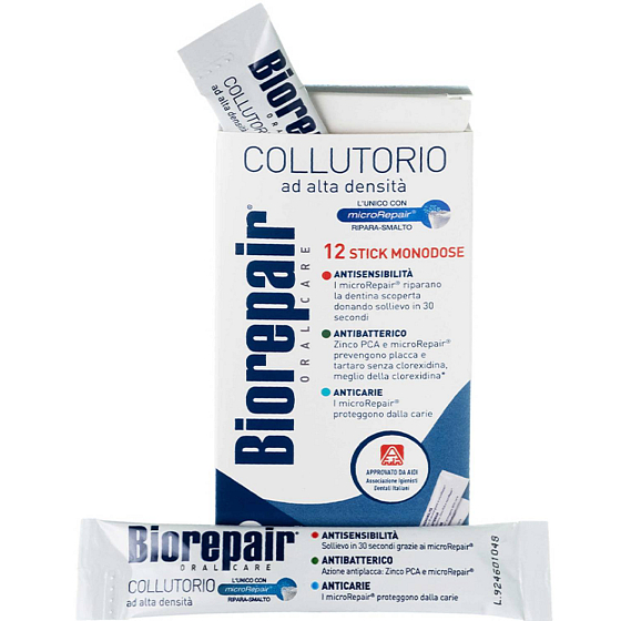 Biorepair Collutorio 3in1 antibacterial mouthwash in a 12 x 12 ml sachet