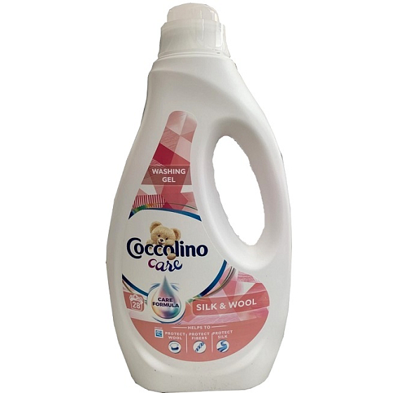 Coccolino Care Wool and Silk Special Care for Sensitive Fabrics Laundry Gel 28 Washes 1.12 l