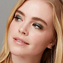 Essence Eyeshadow Mono Eyeshadow 08 Grinch 2.5 g