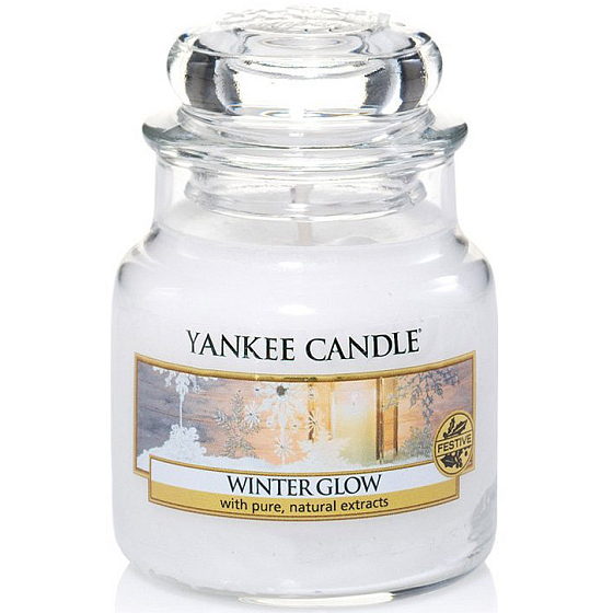 Yankee Candle Winter Glow Classic glow candle Classic small glass 104 g